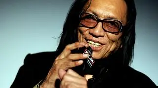 Dziś Sixto Rodriguez ma 71 lat i wciąż śpiewa