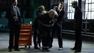Ekipa gangstera w akcji