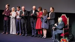 Ekipa "Powidoków" na scenie Teatru Muzycznego w Gdyni
