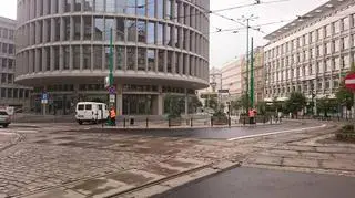 Ekipy MPK we wtorek ponownie czyściły słupy
