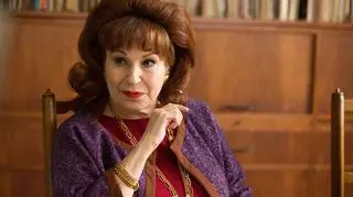 Elaine May w serialu "Crisis in Six Scenes"
