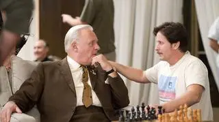Emilio Estevez i Anthony Hopkins na planie filmu "Bobby"