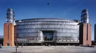 Fasada szklana - wejście od ulicy Ratajczaka