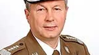 Gen. Gągor ma bogate doświadczenie współpracy z zagranicznymi partnerami (www.nato.int)