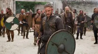 Główną rolę w "Wikingach" gra Travis Fimmel