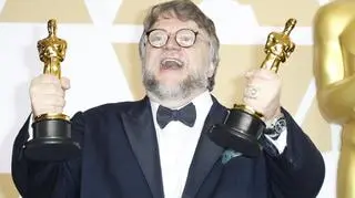 Guillermo del Toro z dwoma Oscarami - dla filmu i za reżyserię