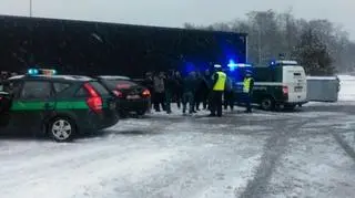 Inspekcja transportu wraz ze strażą graniczną zatrzymały busa