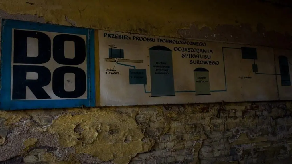 Instrukcje wewnątrz budynku