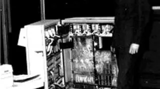 Internet najpierw służył wojskowym (na zdj. prof. W. Gogołek)