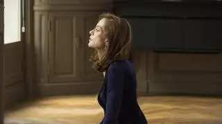 Isabelle Huppert w filmie Paula Verhoevena "Elle"