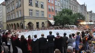 Jak co roku jarmark inaugurowano bębnieniem