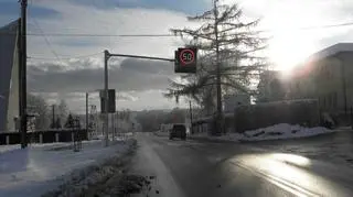 Jak tłumaczą urzędnicy, sygnalizatory mają działać na wyobraźnię kierowców