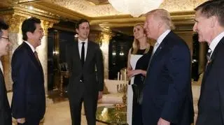 Jared Kushner w czasie wizyty w USA premiera Japonii