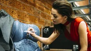 Jeden z autografów złożyła Agnieszka Więdłocha