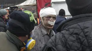 Jeden z pobitych demonstrantów