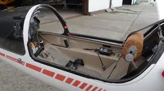 Jeden z szybowców lądował bez osłony kokpitu