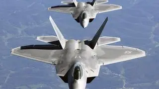 Jedyny naprawdę nowy amerykański myśliwiec F-22 Raptor (USAF)