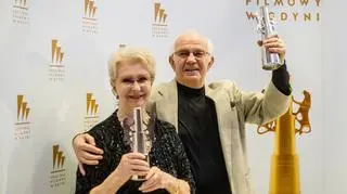 Jerzy Antczak i Jadwiga Barańska z nagrodami za najlepszy polski film 40-lecia w Gdyni w 2015 r.