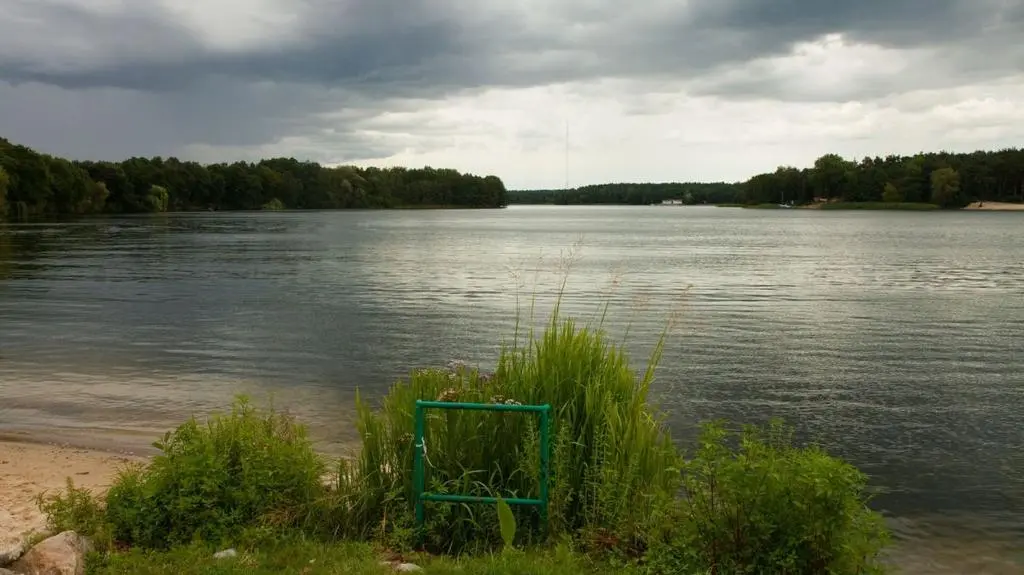 Jezioro w Ślesinie