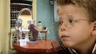 Jonathan Lipnicki jako George Little w filmie "Stuart Malutki", 1999 rok