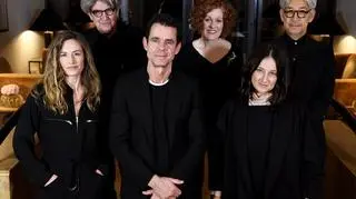 Jury konkursu głównego - w środku przewodniczący Tom Tykwer