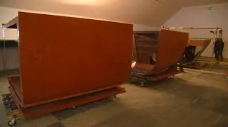 Kadłub przewożono w częściach