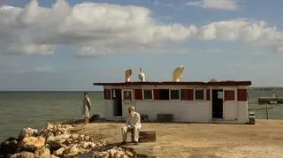 Kadr z filmu „Rzecz o mych smutnych dziwkach”