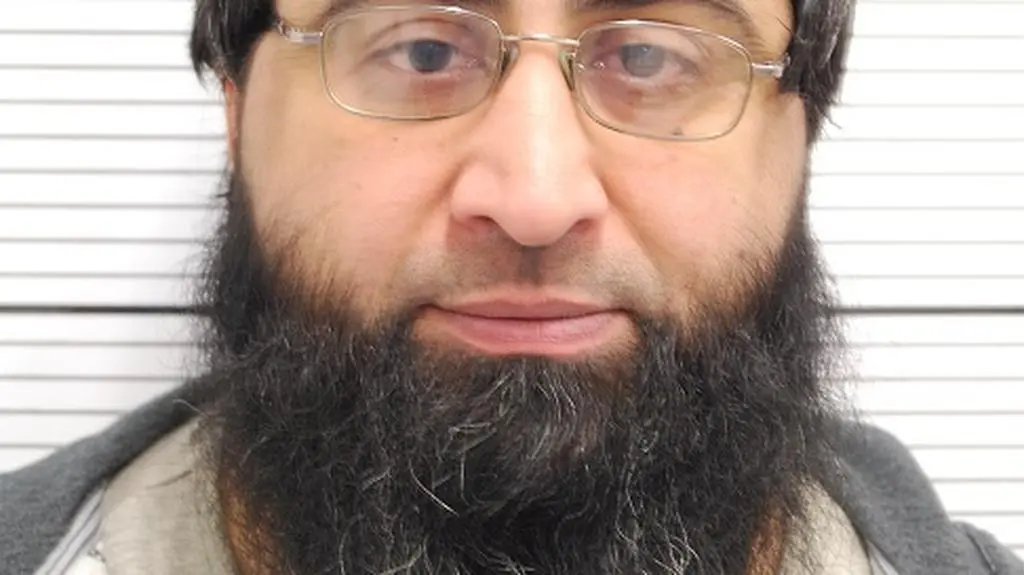 Kamran Hussain był imamem