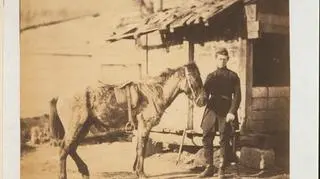 Kaptain Heneage, Regiment Coldstream