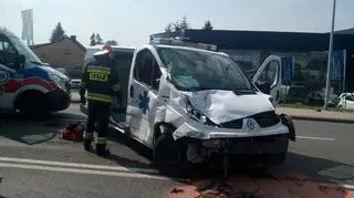 Karetka wiozła pacjenta
