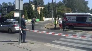 Karetka zderzyła się z samochodem osobowym w pobliżu szpitala
