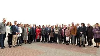 Karnowskiego popiera ponad 80 osób 