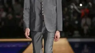 Karol Sapiński na pokazie Prada men wiosna-lato 2015