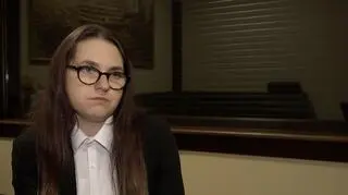 Karolina jest plastyczką, pracowała jako charakteryzatorka