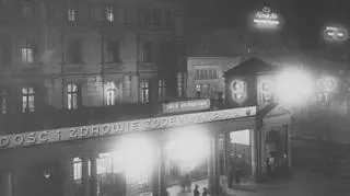 Kawiarnia Esplanade na pl