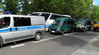 Kierowca busa uciekał z pasażerami