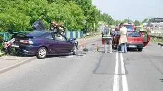 Kierowca Hondy próbował wyprzedzać (foto: Sebastian Błaszczyk / 24opole.pl )