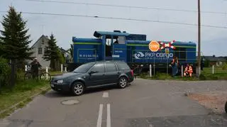 Kierowca nie zauważył znaku STOP 