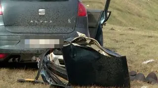 Kierowca seata nagle zjechał na przeciwległy pas ruchu 