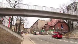 Kładka dla pieszych bez schodów w Bytomiu