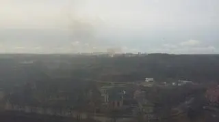 Kłęby dymu nad centrum Gdańska 