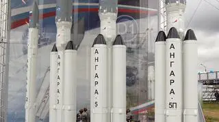Kolejno od lewej Angara-1, Angara-3, Angara-5 i Angara-5P. Makiety pokazane w 2009 roku