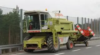 Kombajn na ekspresówce