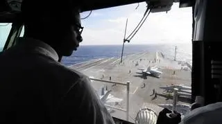 Kontroler lotów zapobiegł wypadkowi (Fot. US Navy)