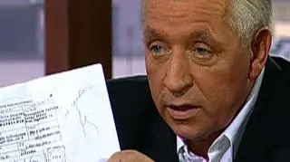 Lepper pokazuje kwity, które "dostał od człowieka w PiS"
