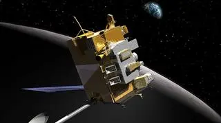 Lunar Reconnaissance Orbiter przeprowadza badania na potrzeby programu lotów załogowych na Księżyc (fot: NASA)