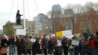 Manifestacja w Toronto - zdjęcie dzięki uprzejmowści naszej internautki Anny Maciaszczyk