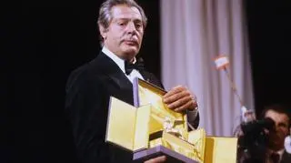 Marcello Mastroianni odbiera honorowego Złotego Lwa w Wenecji