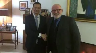 Mateusz Morawiecki w Brukseli spotkał się Timmermansem