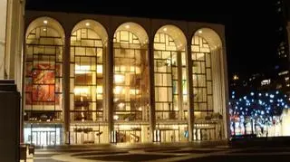 Metropolitan Opera została powołana do życia w 1880 roku